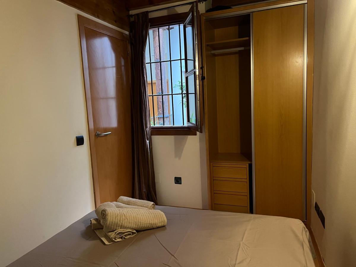 Wonderful Apartment In Malaga Oldtown Calle Carreteria Free Wifi&Ac المظهر الخارجي الصورة